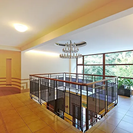 Beachfront Haga With Free Parking By Renters * سوبوت