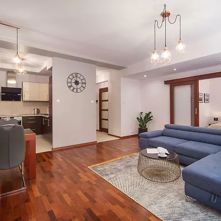 Beachfront Haga With Free Parking By Renters Apartment Sopot